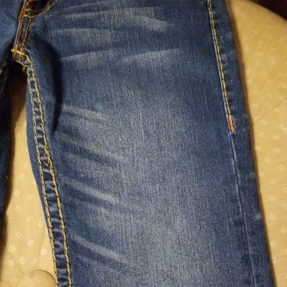 True Religion Jeans - Picture 6 of 7